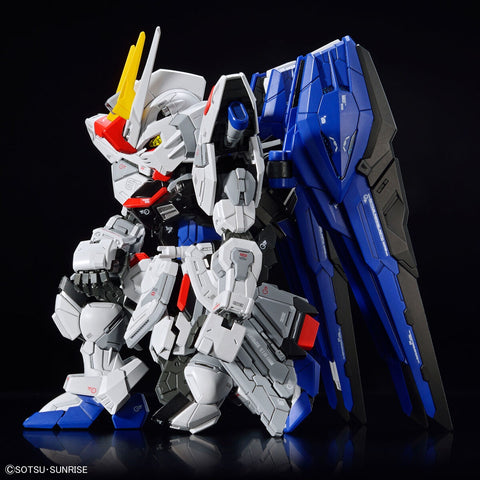 master grade sd freedom gundam