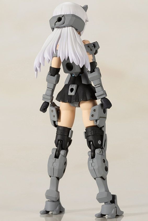 frame arms girl hand scale architect