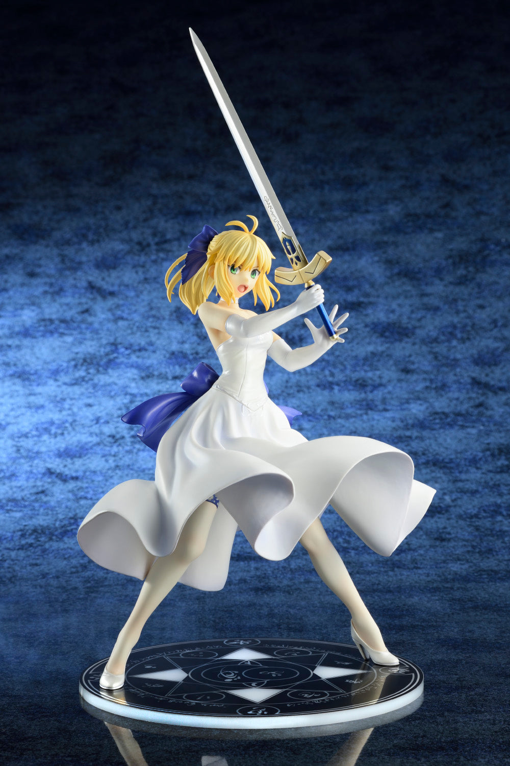 bellfine fate stay night unlimited blade works 1 8 saber white dress re new ver figure
