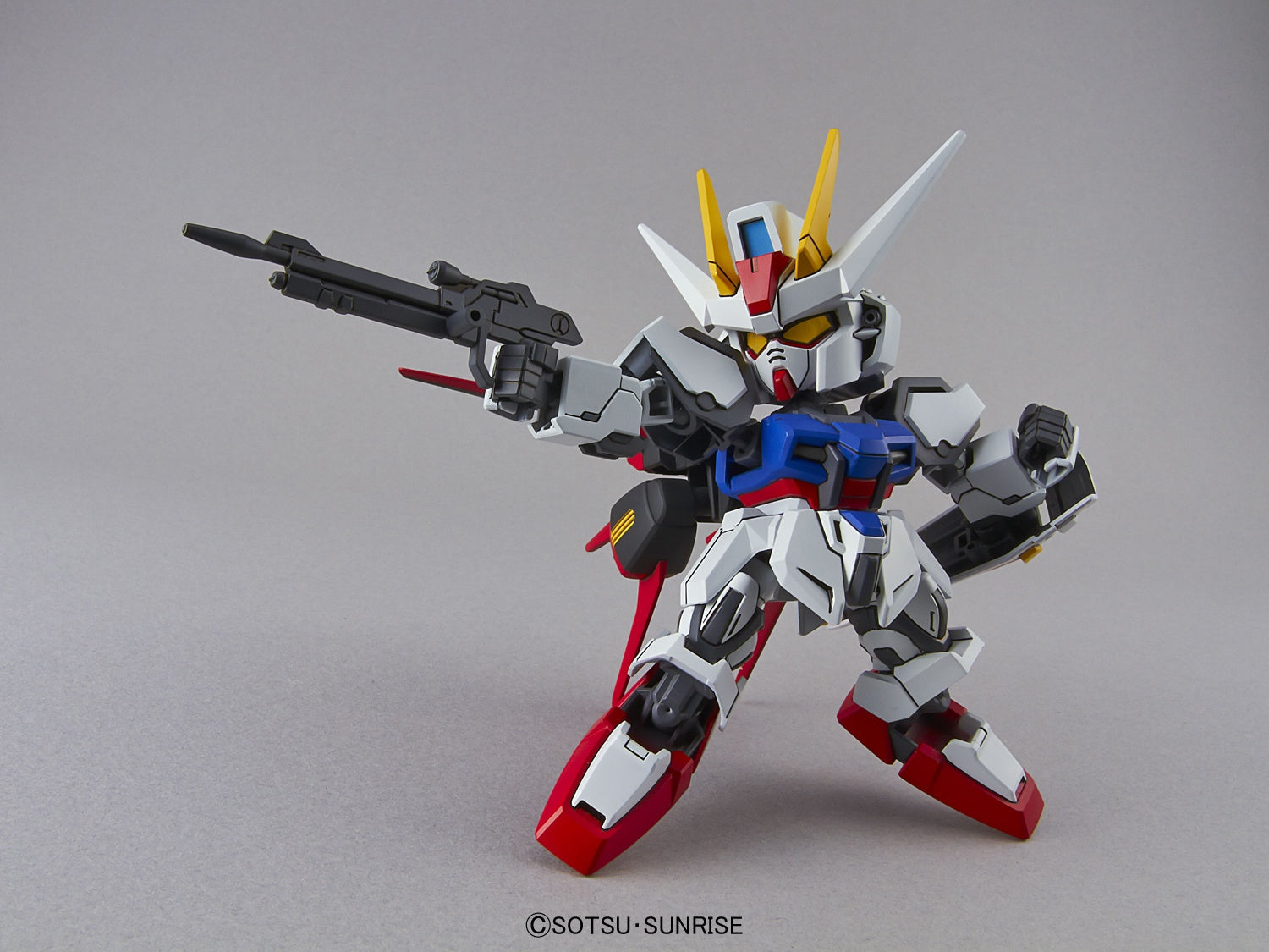 sd gundam ex standard aile strike gundam