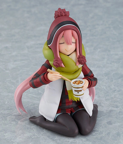 figma laid back camp nadeshiko kagamihara